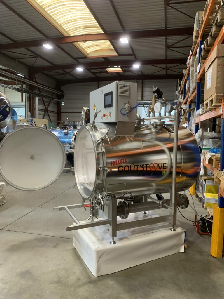 Petit autoclave compact